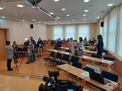 Početna konferencija mala